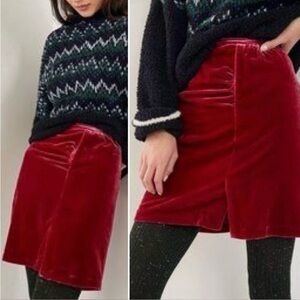 New Anthropologie Burgendy Velvet Mini Skirt W Slit 12